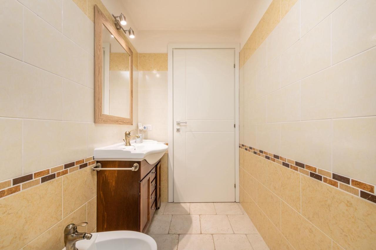 Villa Acquamarina Semi Detached Villa With Private Pool And Wifi Torre delle Stelle Luaran gambar