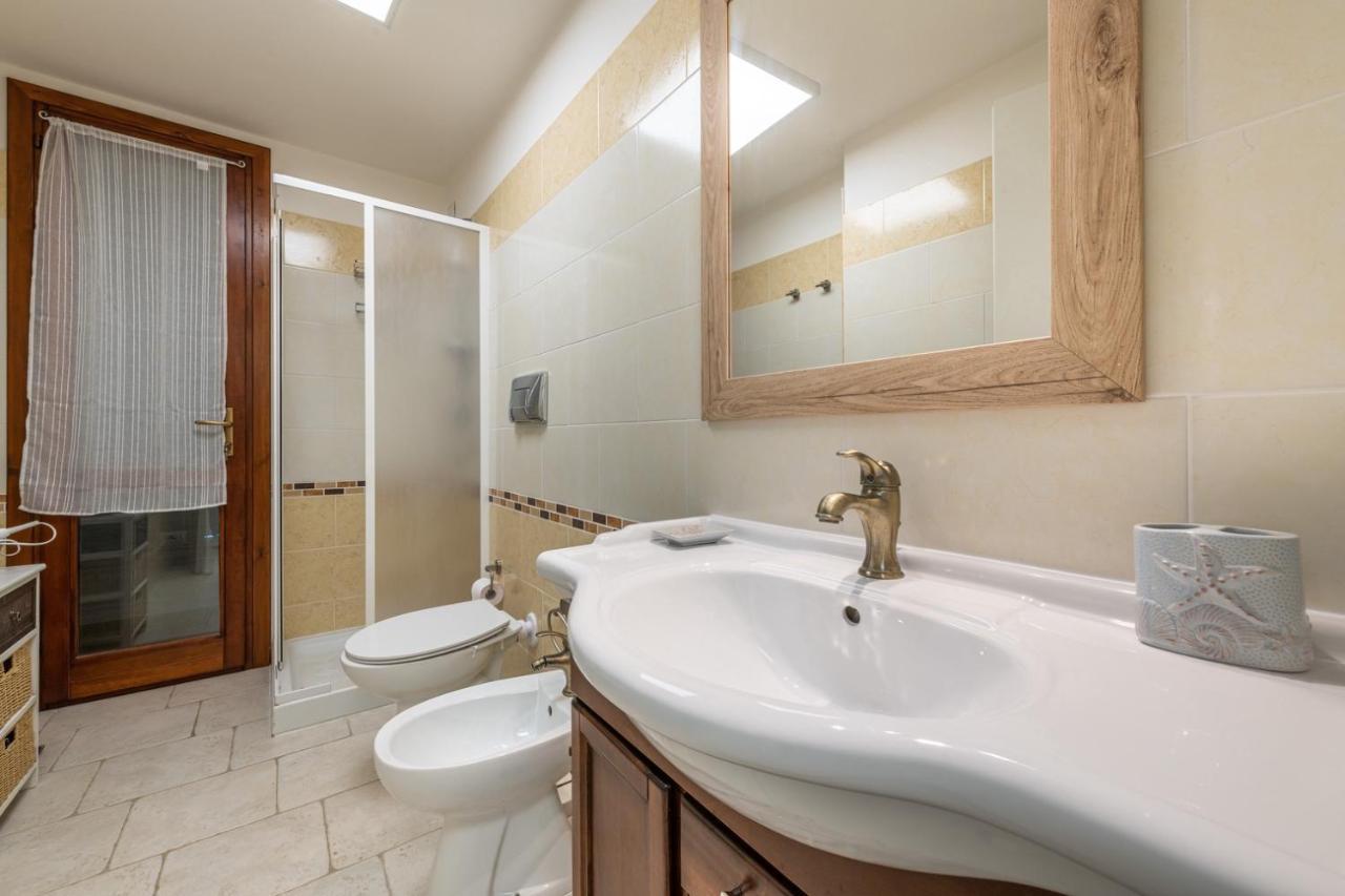 Villa Acquamarina Semi Detached Villa With Private Pool And Wifi Torre delle Stelle Luaran gambar